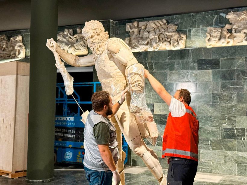 Antalya Arkeoloji Müzesi Yeni Döneme Hazırlanıyor: 100 Bine Yakın Eser Güvende Taşınıyor