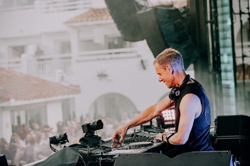 Armin Van Buuren ile İstanbulGösterisi: The ORB Türkiye Turu İçin İçsel Ritüeller ve Sahne Enerjisinin Anatomisi