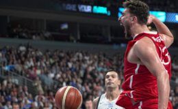 EuroBasket 2025 Finaline Doğru: Türkiye’nin Yunanistan Üzerindeki Yarı Final Zaferi ve Söyledikleri