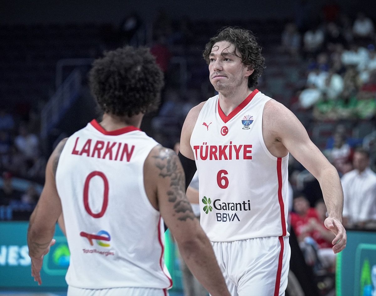 EuroBasket 2025 Yarı Finalinde Türkiye-Yunanistan: Sakatlık Belirsizliği ve Büyük Çekişme
