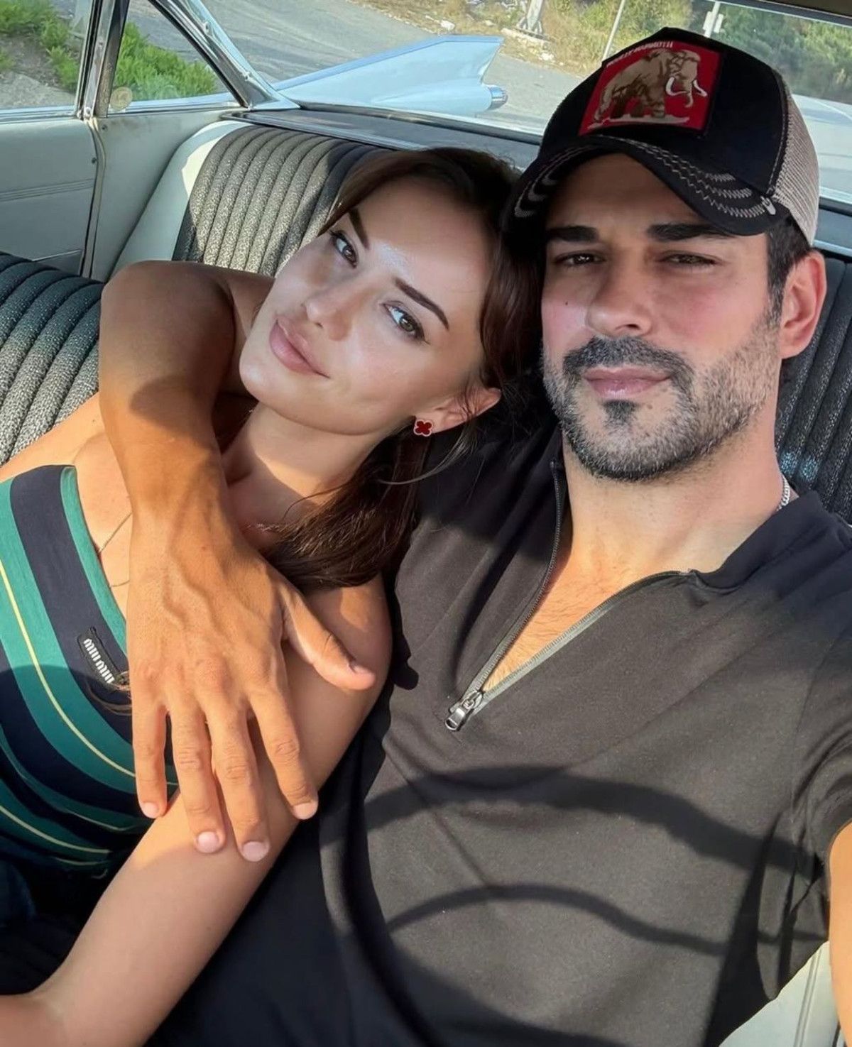 Fahriye Evcen’in Yaz Tatili İstanbul’a Dönüşle Son Buldu: Aileyle Keyifli Anlar ve Şehre Hoş Geldin Mesajı