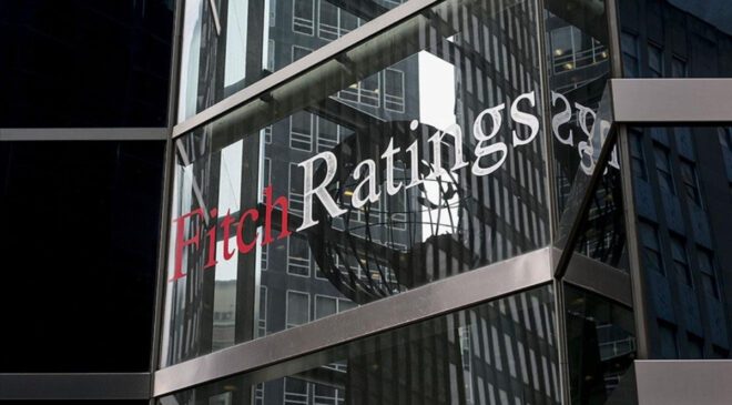 Fransa İçin Fitch Raporu: Borç Yüzeyi Yükseliyor ve AB Kurallarına Uyum Zayıflıyor