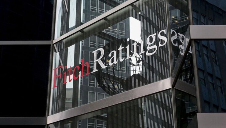 Fransa İçin Fitch Raporu: Borç Yüzeyi Yükseliyor ve AB Kurallarına Uyum Zayıflıyor