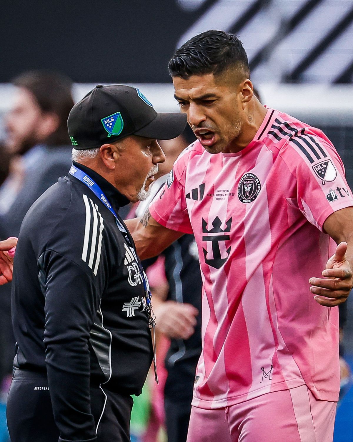 Inter Miami’nin Suarez’e Verilen 3 Maçlık Disiplin Cezası ve Olayın Ardındaki Gelişmeler
